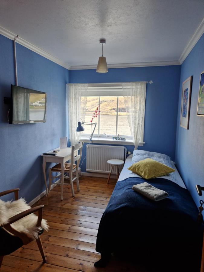 Guesthouse Hugo Sørvágur エクステリア 写真